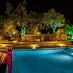 Villa Castelletto Heated Pool Jacuzzi
