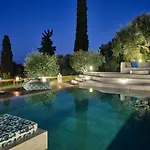 Villa Castelletto Heated Pool Jacuzzi *