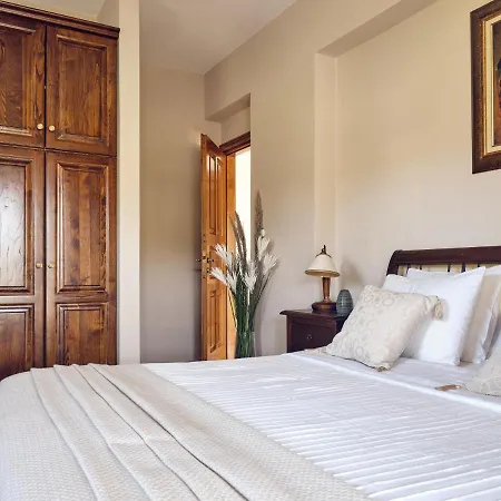 Castelletto Heated Pool Jacuzzi Villa Kypseli