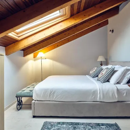 Castelletto Heated Pool Jacuzzi Βίλα