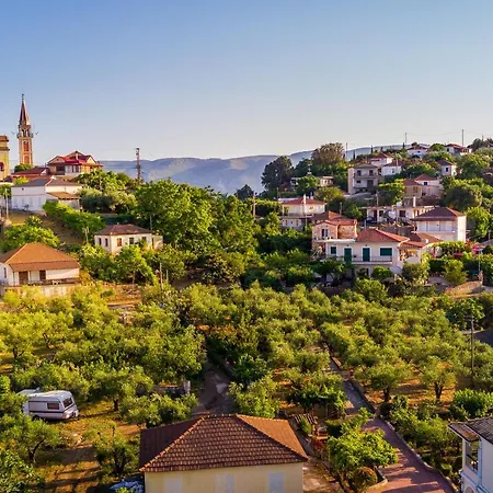 Βίλα Castelletto Heated Pool Jacuzzi *