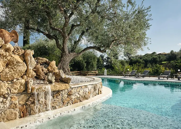 فيلة Castelletto Heated Pool Jacuzzi Kypseli