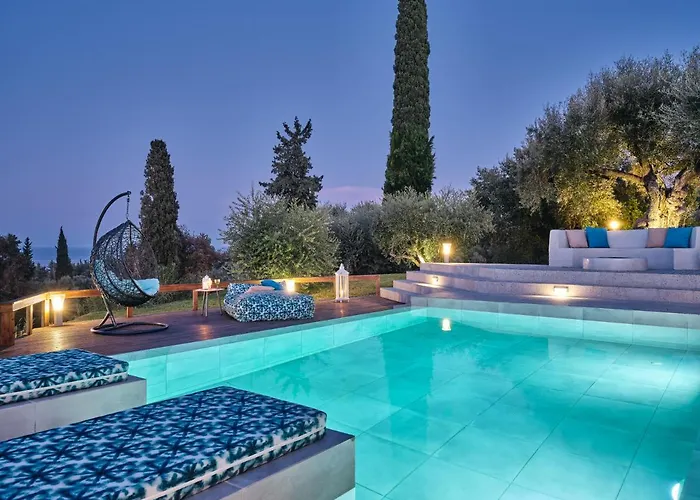 Castelletto Heated Pool Jacuzzi فيلة *