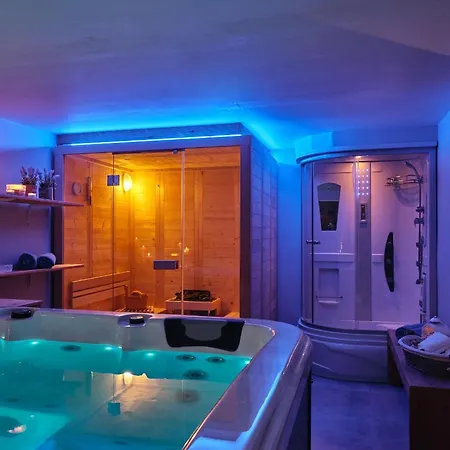 Castelletto Heated Pool Jacuzzi * Kypseli