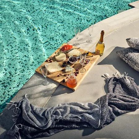 Castelletto Heated Pool Jacuzzi Villa Kypseli