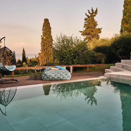 Villa Castelletto Heated Pool Jacuzzi